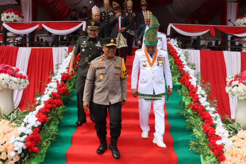 Kapolda Sultra Resmikan Polsubsektor Langgikima dan Lasolo Kepulauan