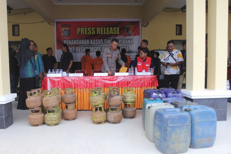 Ditreskrimsus Polda Sultra Ungkap Penyalahgunaan LPG 3 Kg dan BBM Subsidi, 4 Pelaku Diamankan