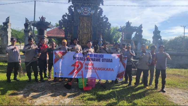 Polsek Wiwirano Gelar Bhakti Religi di Pura Swastirat Desa Mekar Jaya Langgikima